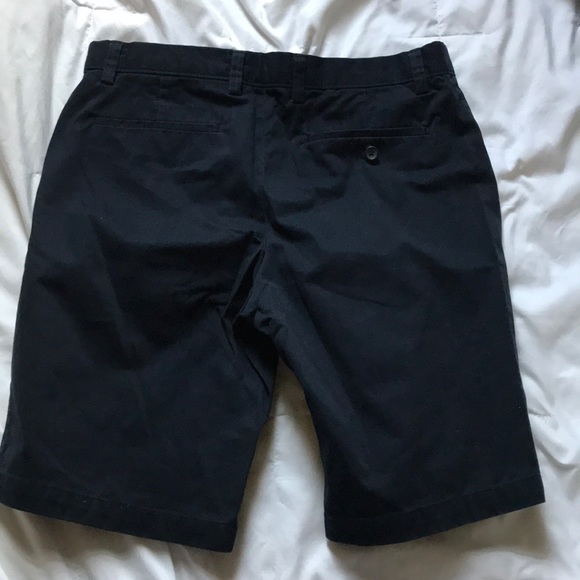 Banana Republic shorts. Size 32. Navy blue - Picture 4 of 4